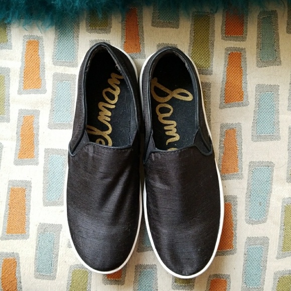 Shoes - Picture 2 of 2